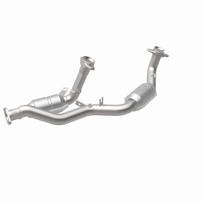 MagnaFlow Direct Fit Catalytic Converter 96-99 Ford Taurus3.0L 50S