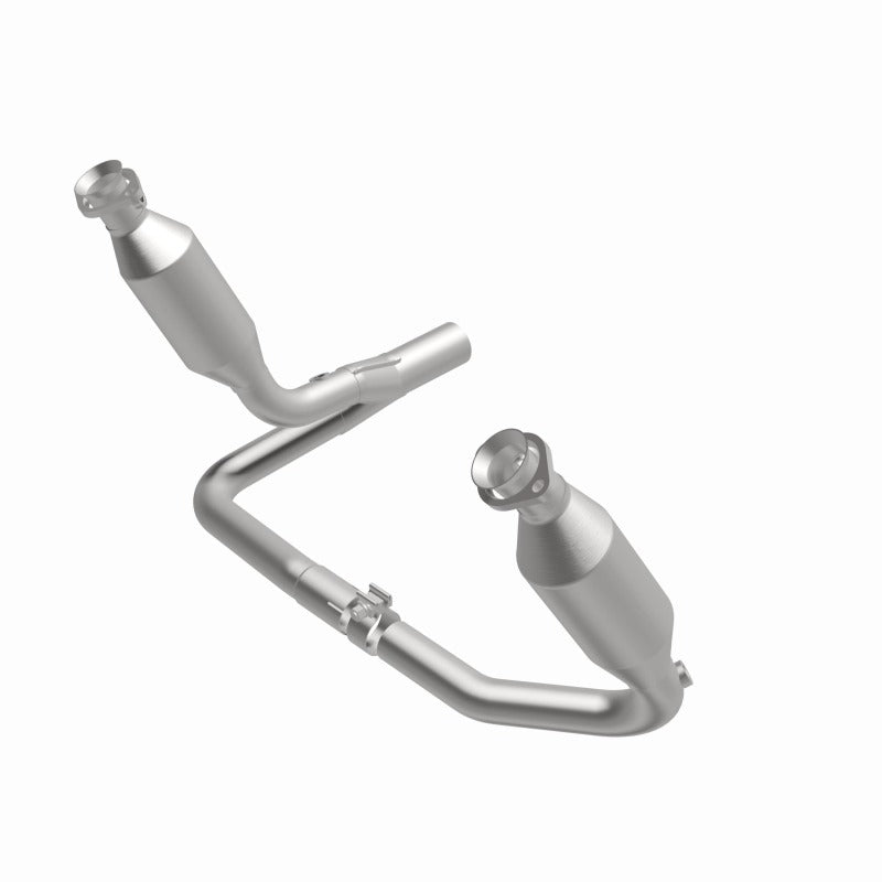 MagnaFlow Direct Fit Catalytic Converter OEM 2004 Dodge Dakota Underbody