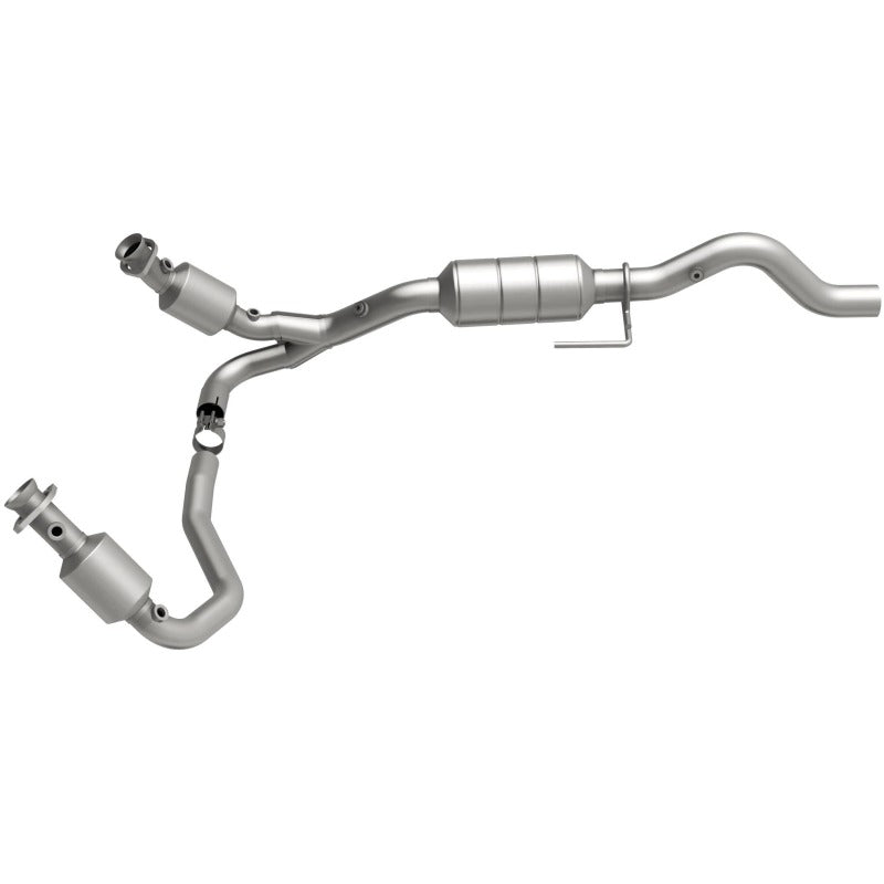 MagnaFlow Direct Fit Catalytic Converter 00-03 Durango 4WD 5.9L