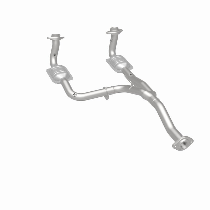MagnaFlow Direct Fit Catalytic Converter 07 Jeep Liberty 3.7L