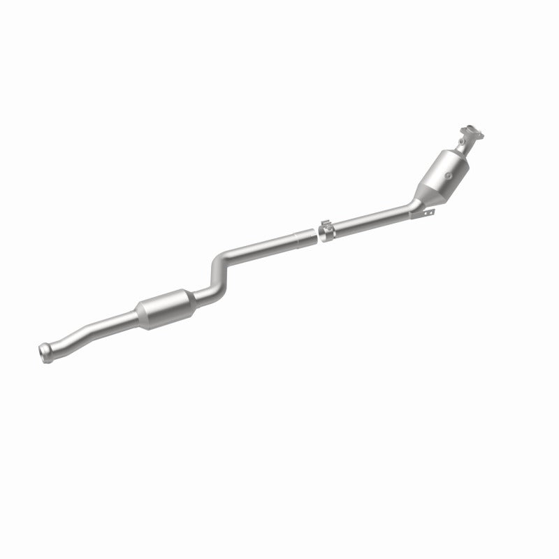 MagnaFlow 2011 C300 V6 3 OEM Underbody Direct Fit Converter