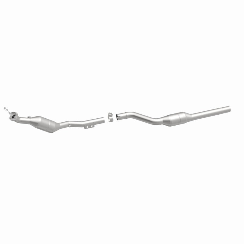 MagnaFlow Direct Fit Catalytic Converter 00-02 Mercedes E430 4.3L