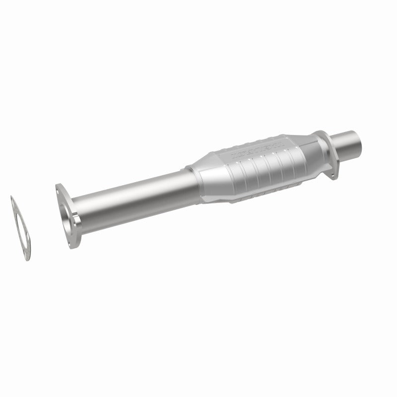 MagnaFlow Direct Fit Catalytic Converter 95-98 GM S10 Pickup 4.3L