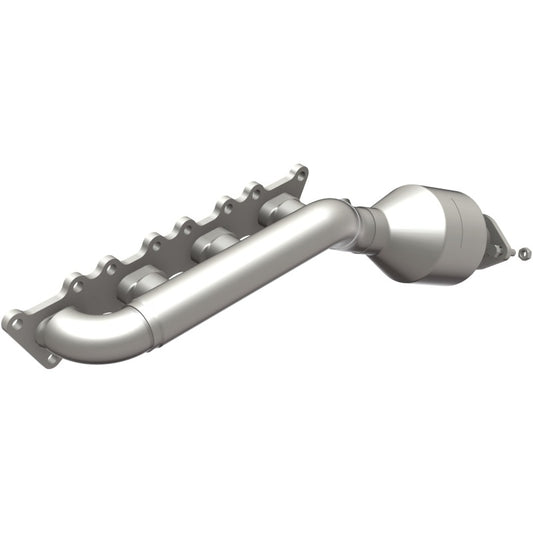 MagnaFlow Direct Fit Catalytic Converter 2009 Kia Borrego 4.6L Driver Side