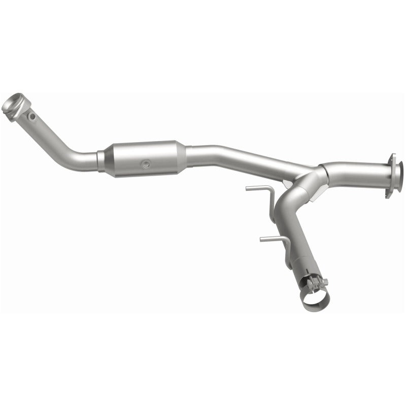 MagnaFlow 05-06 Ford Expedition 5.4L Direct Fit Converter