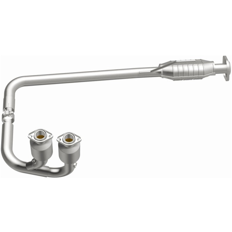 MagnaFlow Direct Fit Catalytic Converter 04-06 Wrangler 4.0L