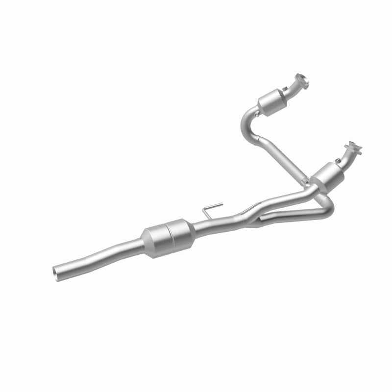 MagnaFlow Direct Fit Catalytic Converter 02-03 Dodge Durango