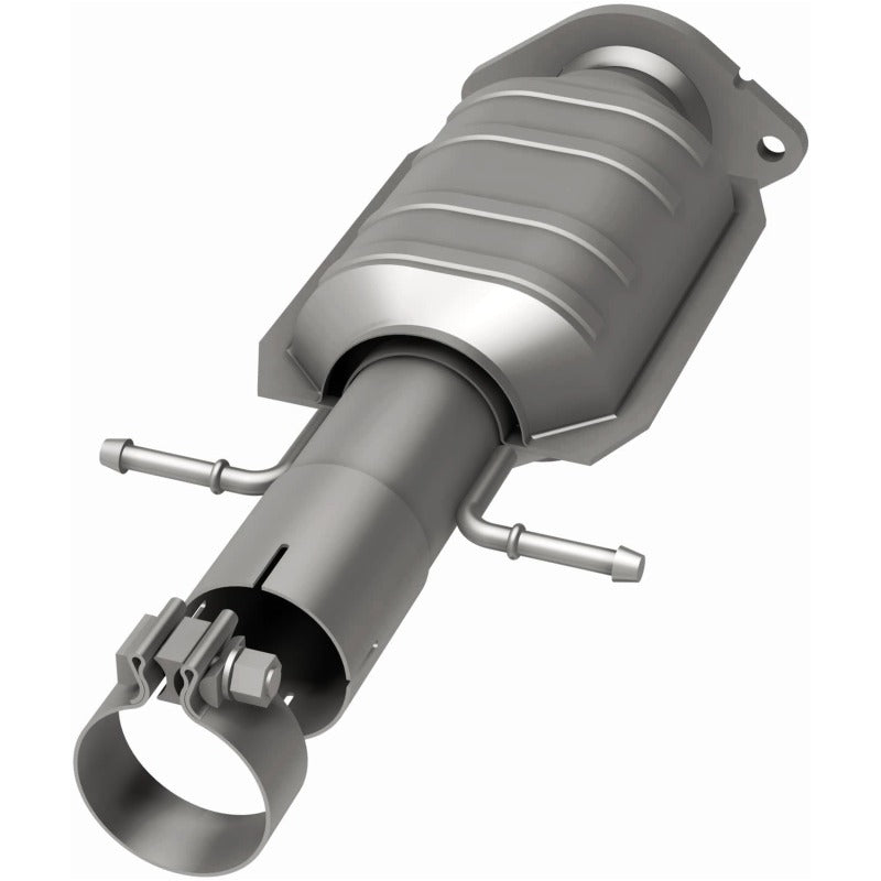 MagnaFlow Direct Fit Catalytic Converter 09-11 Chevy Malibu 3.6L