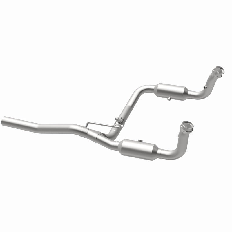 MagnaFlow Direct Fit Catalytic Converter 2009-2012 Dodge Nitro 3.7L Underbody