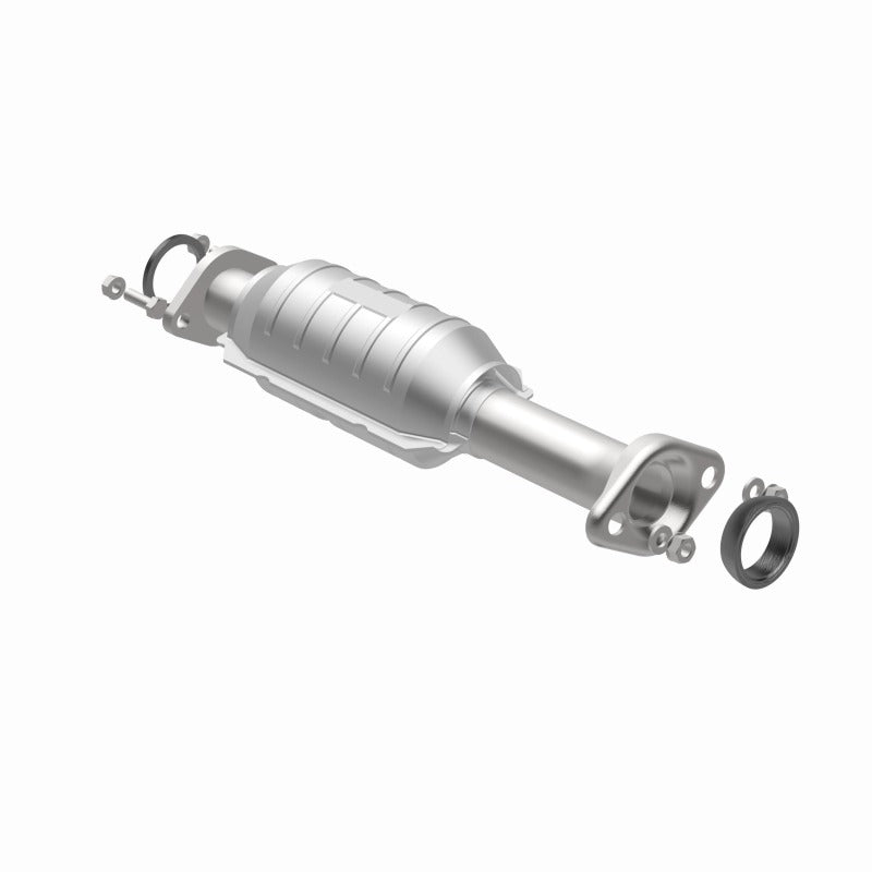 MagnaFlow Direct Fit Catalytic Converter 04-07 Suzuki Aerio 2.3L
