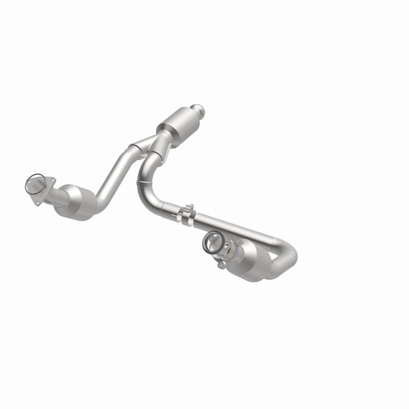 MagnaFlow 14-15 Chevrolet Silverado 1500 5.3L Direct-Fit Catalytic Converter