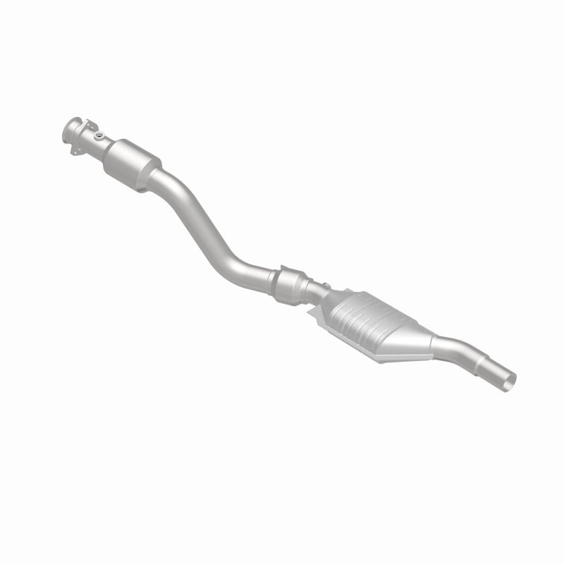 MagnaFlow Direct Fit Catalytic Converter 04-05 Audi Allroad 4.2L Driver Side
