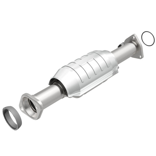 MagnaFlow Direct Fit Catalytic Converter 97-01 Honda CR-V 2.0L