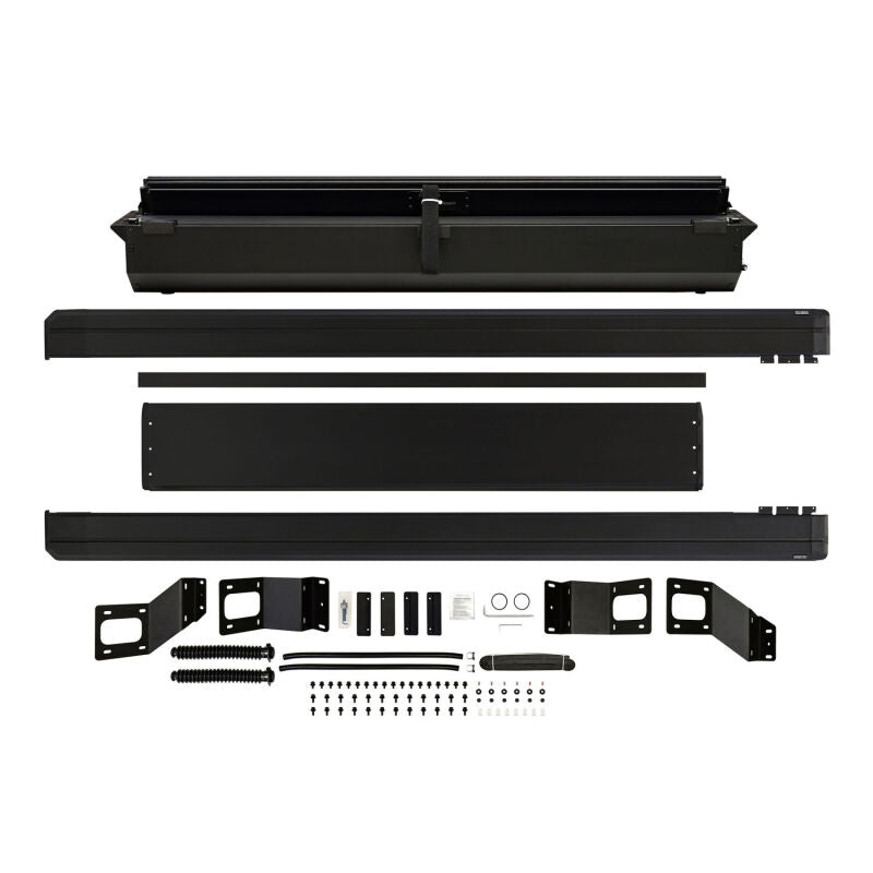 Westin 17-26 Ford F-250/F-350/F-450/F-550 SD 6ft 10in Bed Manual Retractable Tonneau Cover - Black