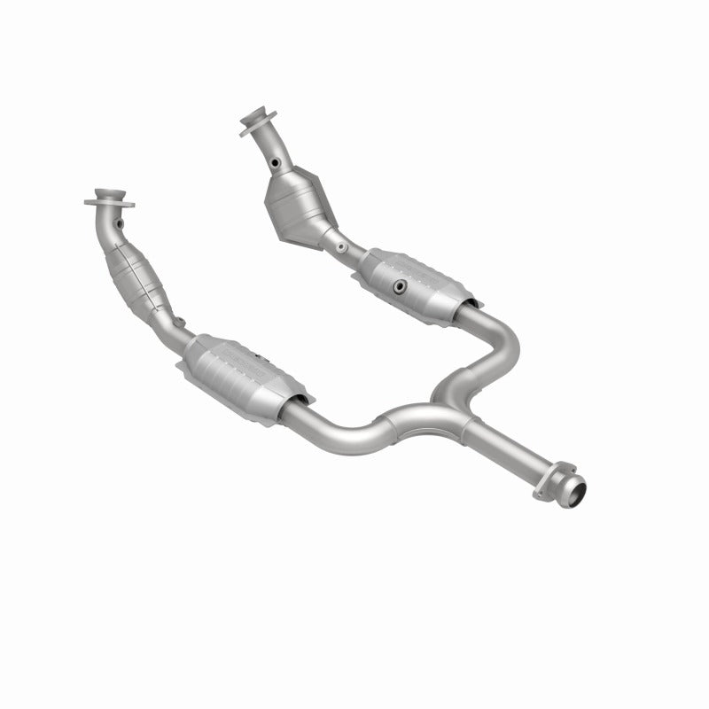 MagnaFlow Direct Fit Catalytic Converter 99-01 Ford Mustang 3.8L