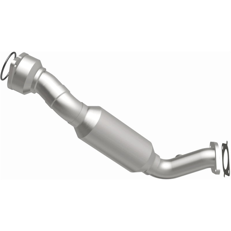 MagnaFlow 09-11 Lucerne V6 3.9L OEM Underbody Direct Fit Catalytic Converter
