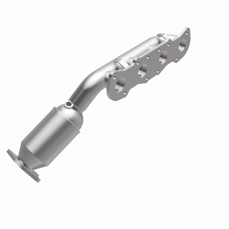 MagnaFlow Direct Fit Catalytic Converter 12-16 Hyundai Equus V8 5.0L Manifold