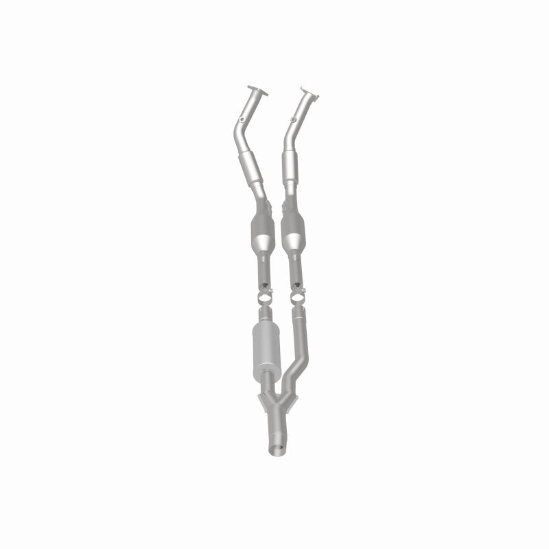MagnaFlow Direct Fit Catalytic Converter California Grade 06-09 Audi A3 Quattro 3.2L
