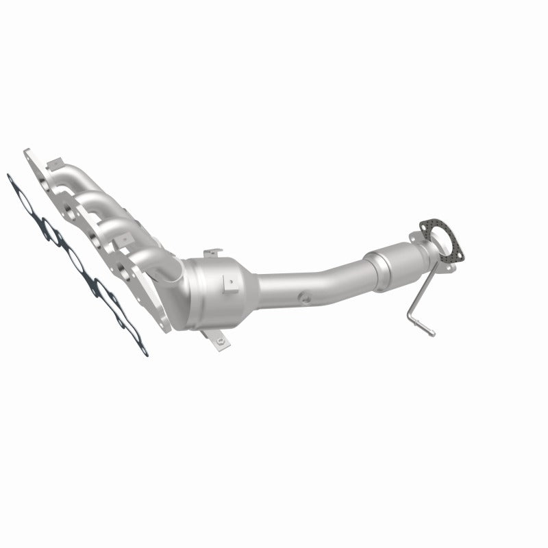 MagnaFlow Direct Fit Catalytic Converter 10-13 Mazda 3 2.0L Manifold