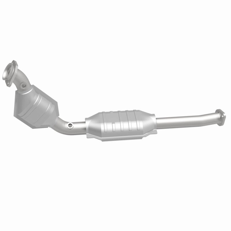 MagnaFlow Direct Fit Catalytic Converter 03-05 Crown Vic 4.6 P/S OEM
