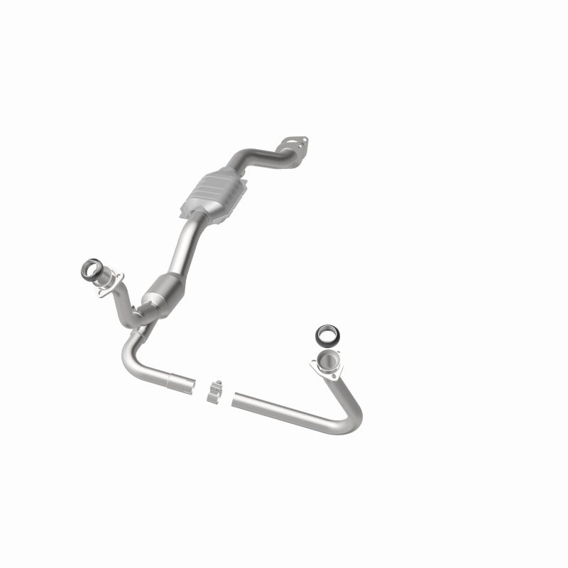MagnaFlow Direct Fit Catalytic Converter 01-05 Chevy Blazer 4.3L 4WD