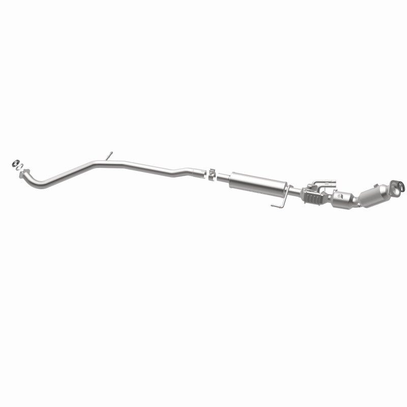 MagnaFlow Direct Fit Catalytic Converter 12-15 Toyota Prius Plug -In Underbody 1.8L