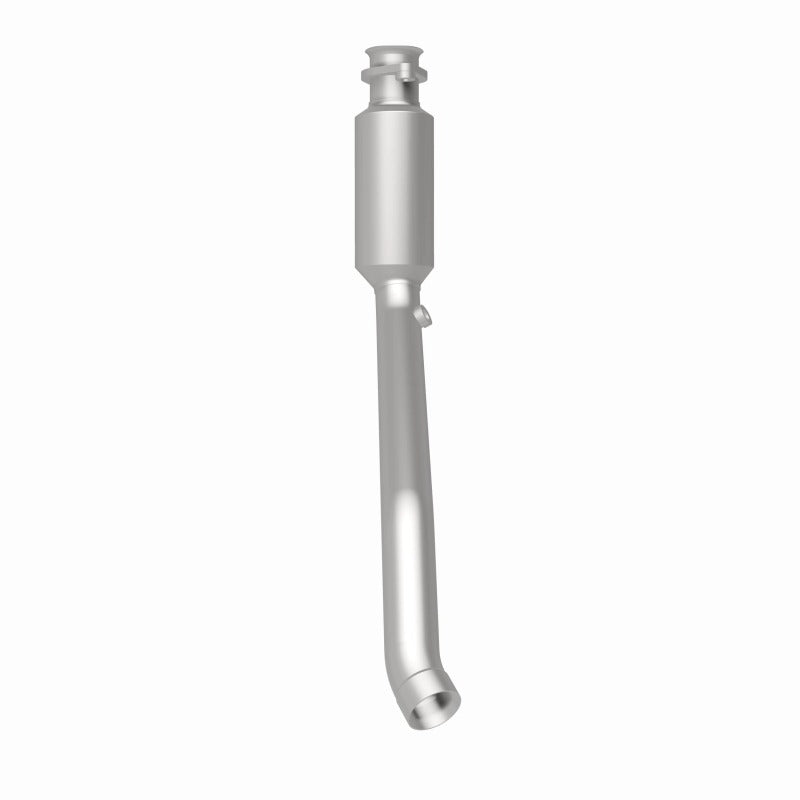 MagnaFlow Direct Fit Catalytic Converter 2010-2013 Land Rover LR4 V8 5 OEM Underbody