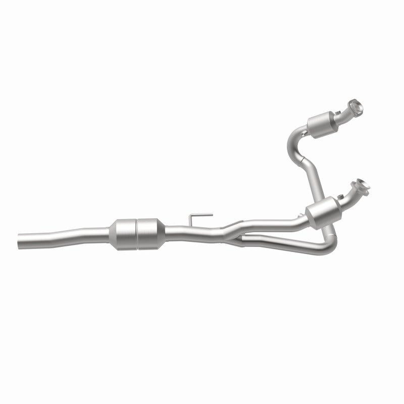 MagnaFlow Direct Fit Catalytic Converter 02-03 Dodge Durango