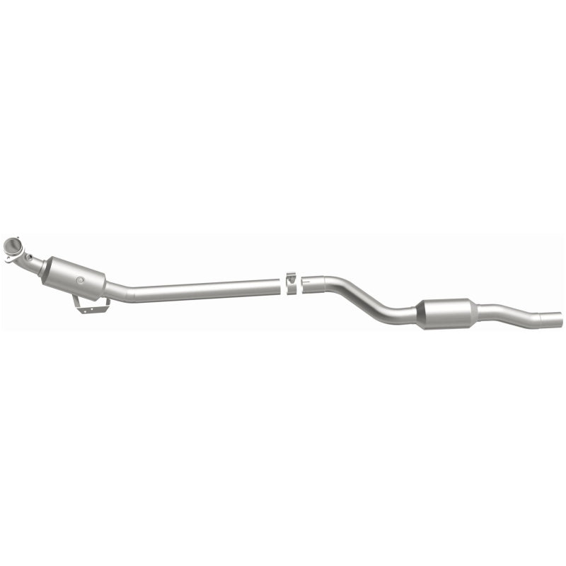 MagnaFlow Direct Fit Catalytic Converter 10-12 Mercedes-Benz GLK350 V6 3.5 OEM Underbody