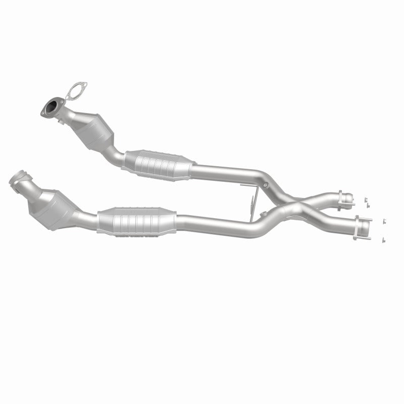 MagnaFlow Direct Fit Catalytic Converter 96-98 4.6L *California*