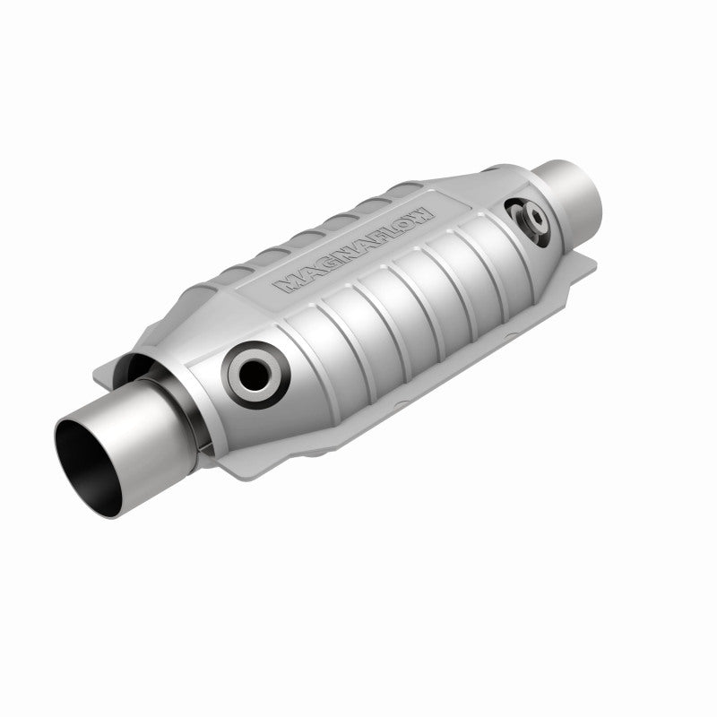 MagnaFlow Universal Catalytic Converter 2.25inch w/ dual O2