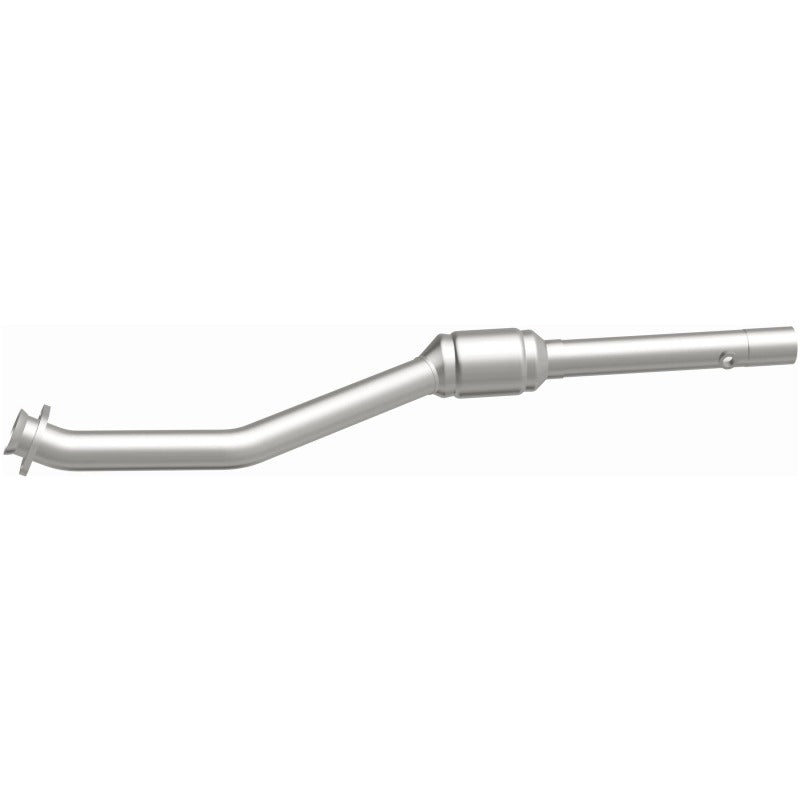 MagnaFlow Direct Fit Catalytic Converter 99-00 BMW 540i 4.4L DS Rear