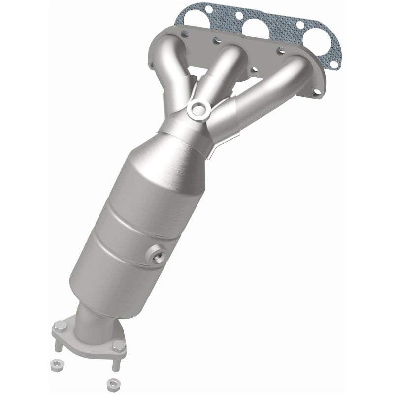 MagnaFlow Direct Fit Catalytic Converter 04-05 Suz Verona2.5 Manifold Rear