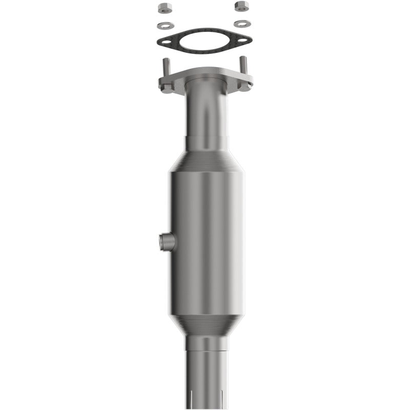 MagnaFlow Direct Fit Catalytic Converter 19-20 Kia Forte 2L Underbody