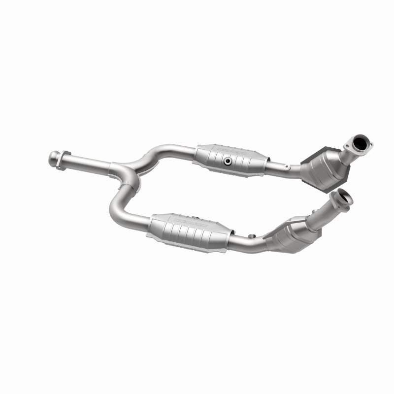 MagnaFlow Direct Fit Catalytic Converter 99-01 Ford Mustang 3.8L