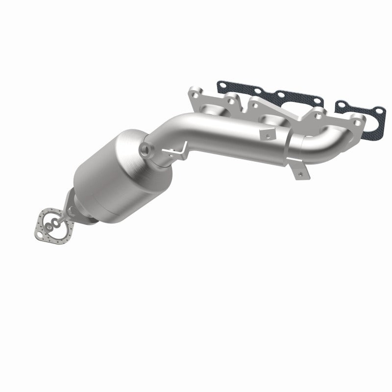 MagnaFlow Direct Fit Catalytic Converter 10-12 Hyundai Genesis 3.8L