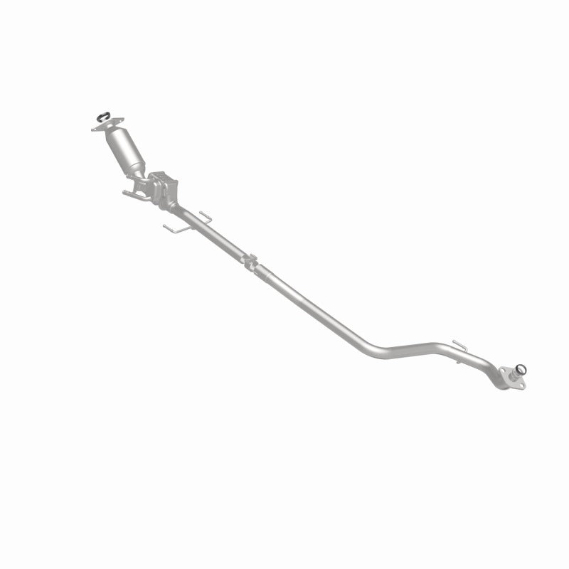 MagnaFlow Direct Fit Catalytic Converter 12-13 Toyota Prius C Base Underbody 1.5L