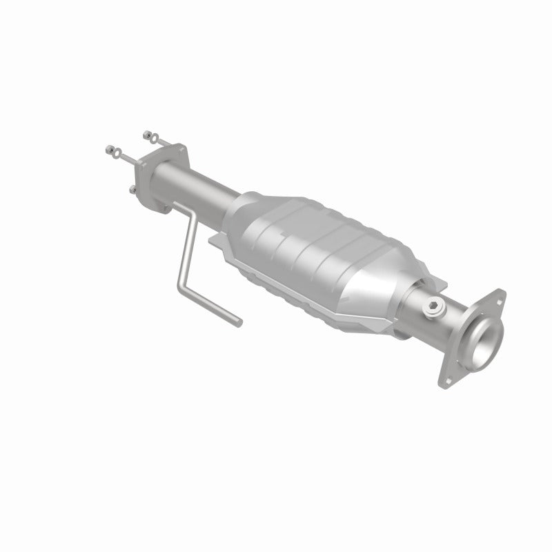 MagnaFlow Direct Fit Catalytic Converter 00-04 Jeep Wrangler 4.0L Rear/2.4L/2.5L