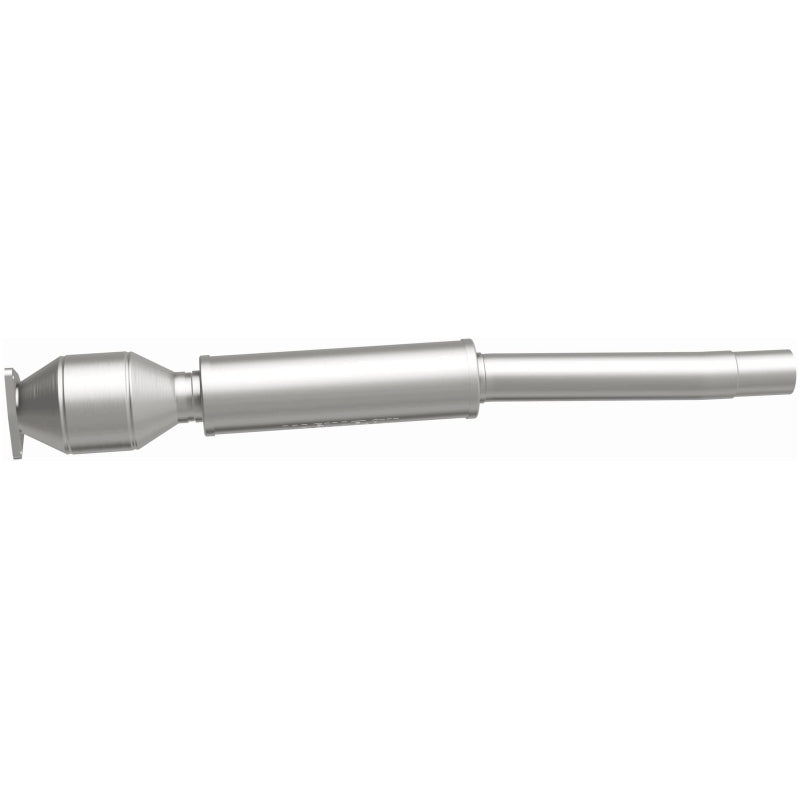 MagnaFlow Direct Fit Catalytic Converter 04/06 VW Phaeton 4.2L Rear Passenger Side