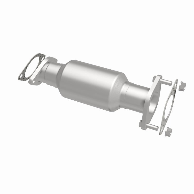 MagnaFlow Direct Fit Catalytic Converter 2011 Kia Sorento 3.5 Underbody