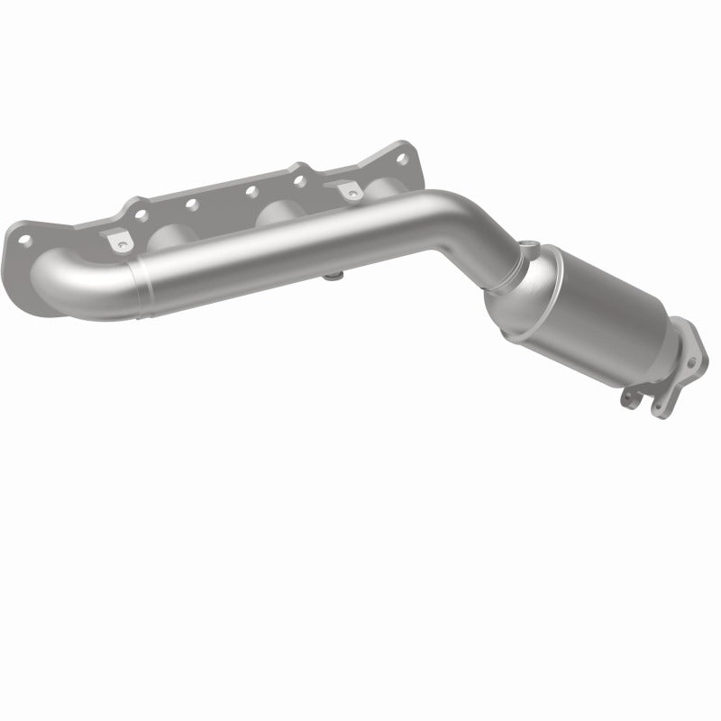 MagnaFlow Direct Fit Catalytic Converter 12-16 Hyundai Equus V8 5.0L Manifold