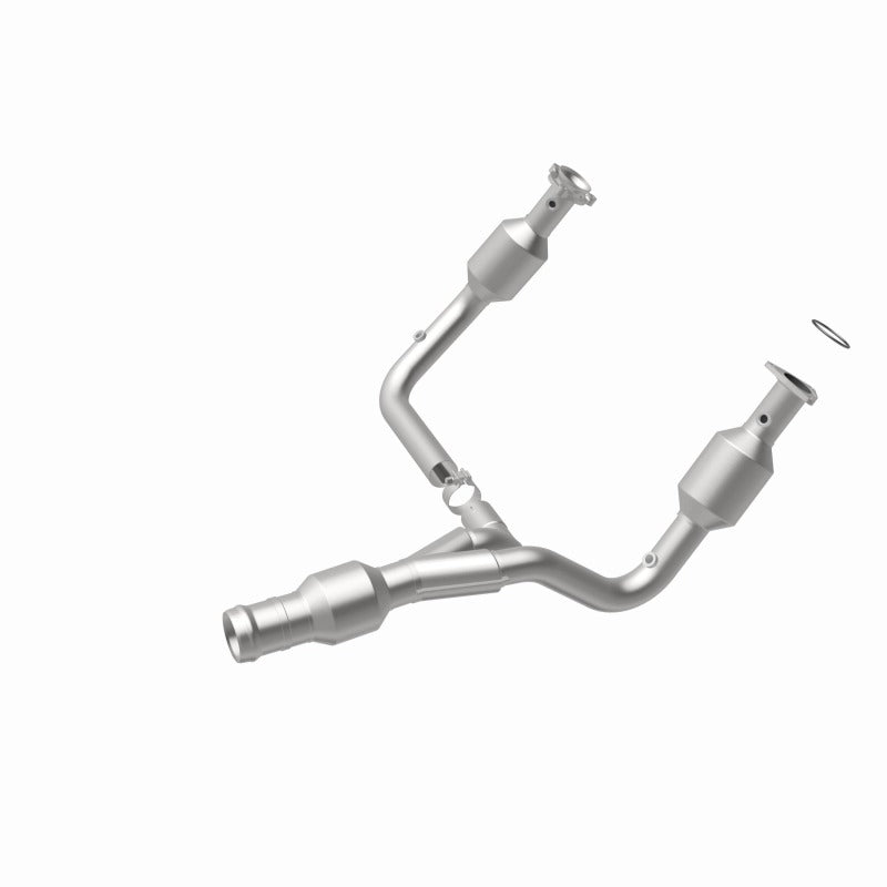 MagnaFlow 15-16 Cadillac Escalade 6.2L Direct Fit Converter