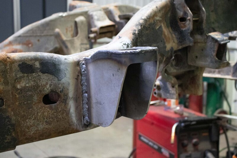 Rustbuster Front Cab Mount Left Side
