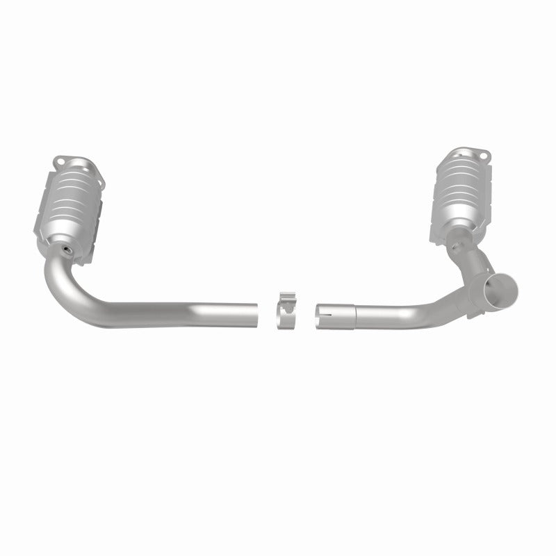 MagnaFlow Direct Fit Catalytic Converter 05-07 Dodge Durango 3.7L/4.7L