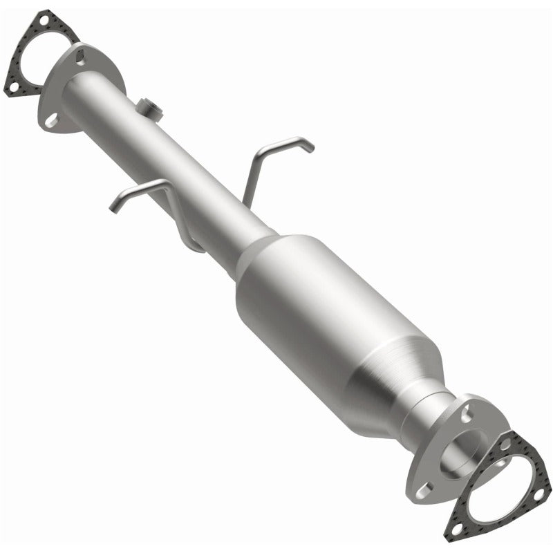 MagnaFlow Direct Fit Catalytic Converter 96-00 GM S-10/Sonoma/Homb