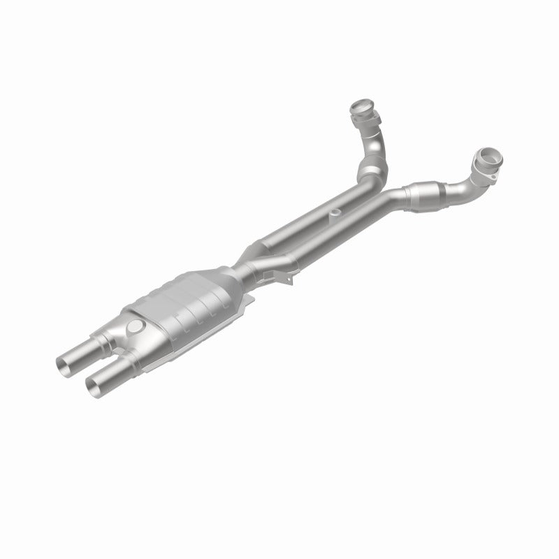 MagnaFlow Direct Fit Catalytic Converter 81-86 Alfa Romeo GTV6 2.5L