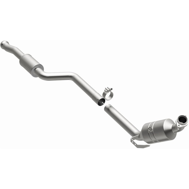 MagnaFlow 08-10 Mercedes-Benz C300 3.0L Direct Fit Converter