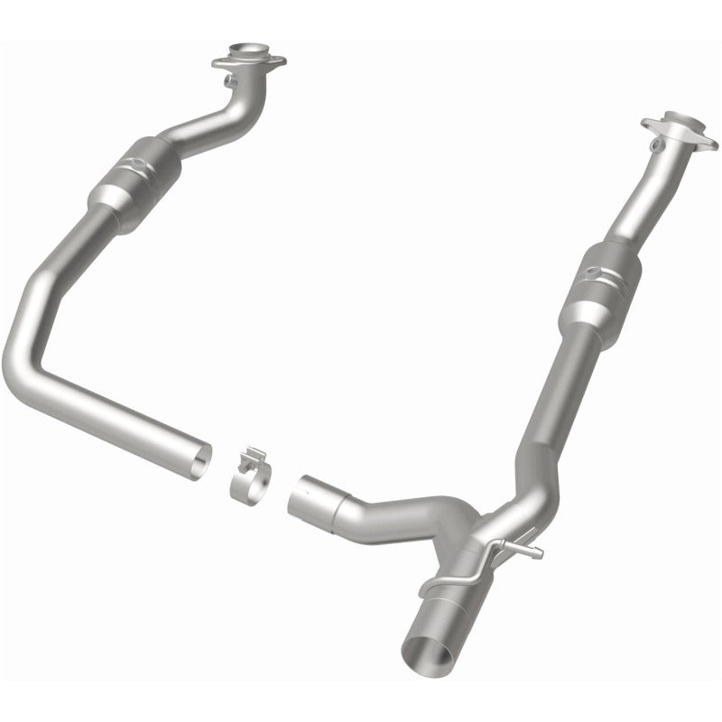 MagnaFlow Direct Fit Catalytic Converter 2009-2012 E-150 5.4 L Underbody