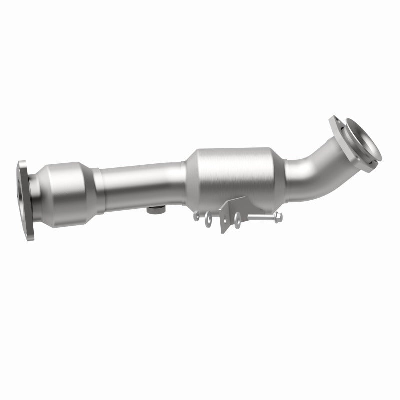 MagnaFlow Direct Fit Catalytic Converter 04-07 VW Touareg 4.2L Passenger Side