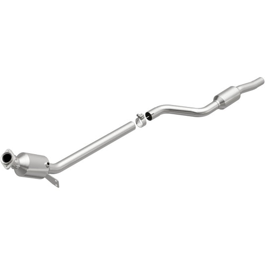 MagnaFlow 12-14 C350 V6 3.5 OEM Underbody Direct Fit Converter